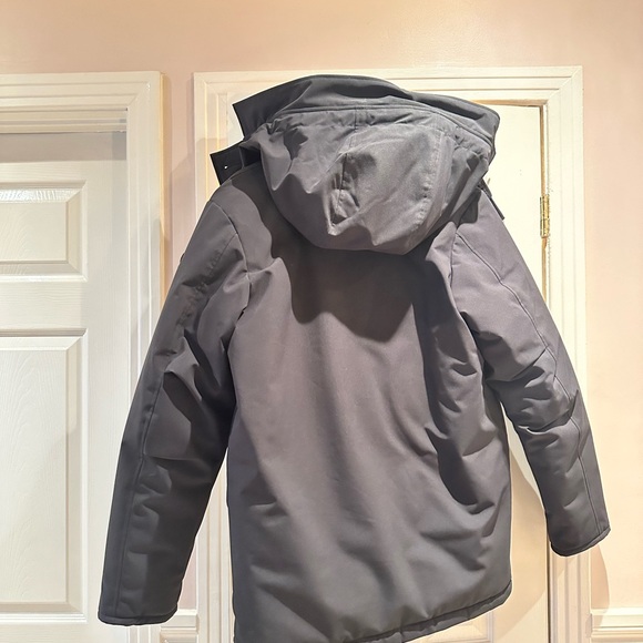 Kanuk Unisex Winter Jacket - Picture 4 of 4